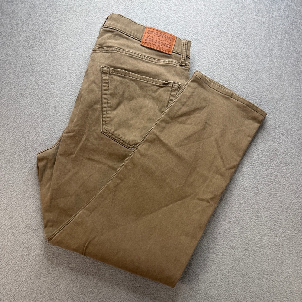 Lucky Brand 410 Athletic Straight Pants Mens 36x30 (FIT 35x27) Brown Khaki Chino